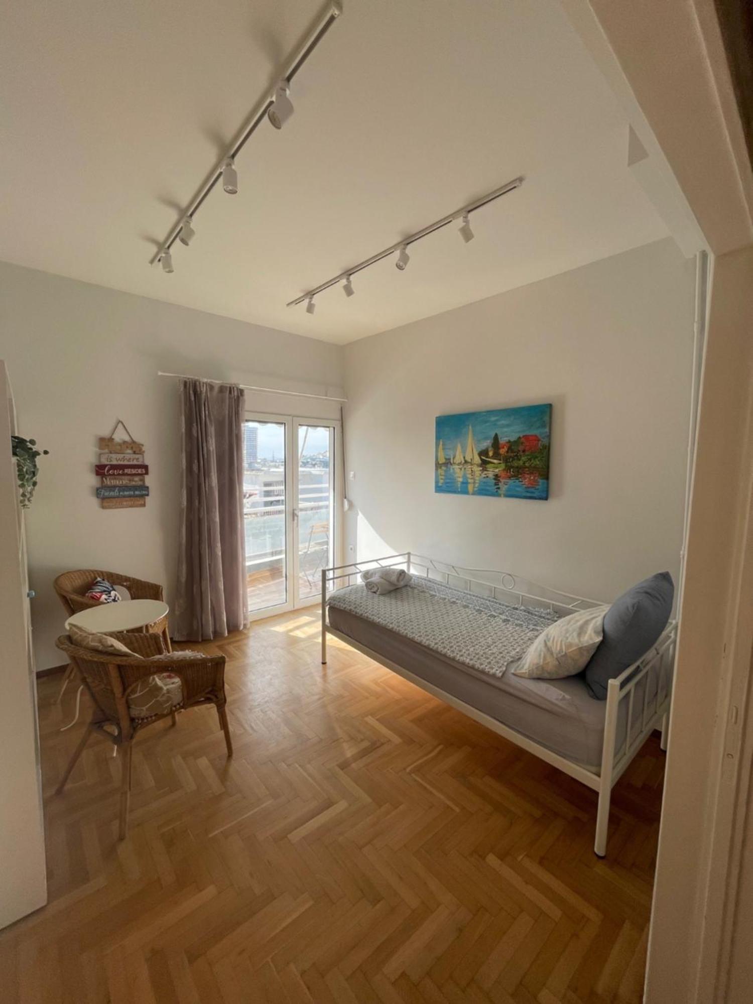 Cozy Apartment Near Metro-Athens View 外观 照片